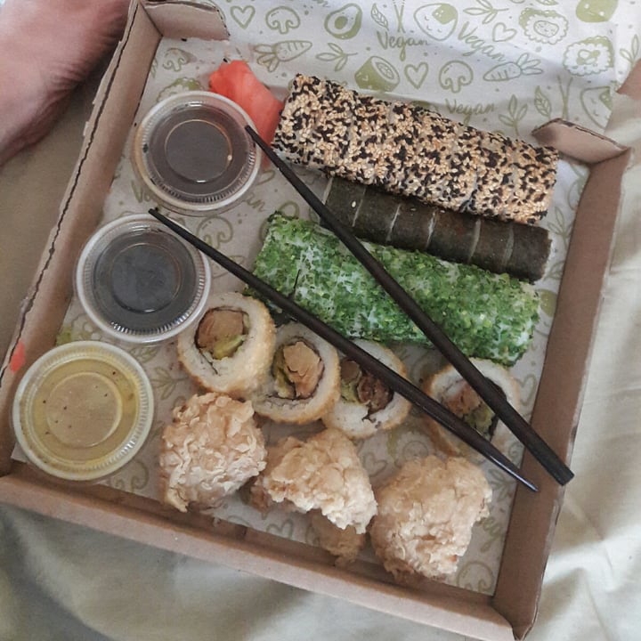 photo of Yasai Vegan Sushi "La bajonera" shared by @manetofu on  17 Sep 2020 - review