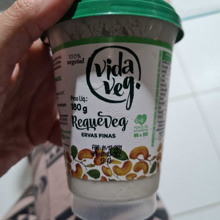 review photo of Vida Veg Requeijão de ervas Finas shared by @nassi on 31 Jan 2022 - review