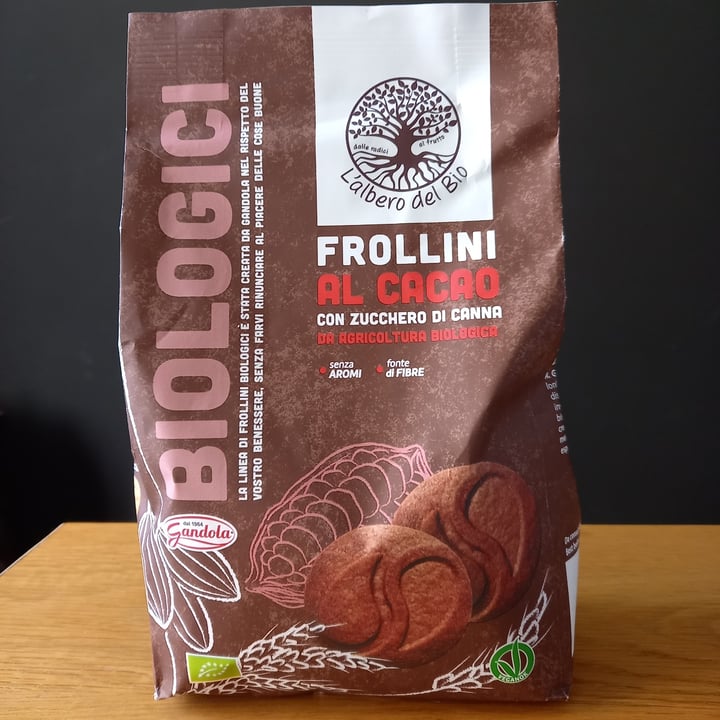 photo of L'albero del Bio Frollini al cacao shared by @ely92 on  13 Mar 2022 - review