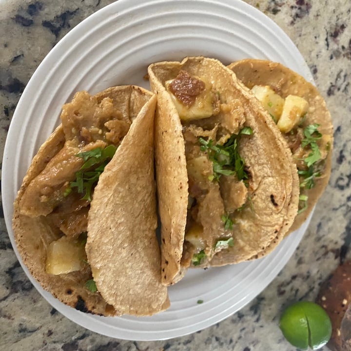 review photo of Healthy Evolution Chicharron en Salsa Veggie Premium shared by @danilopez on 24 Feb 2021 - review