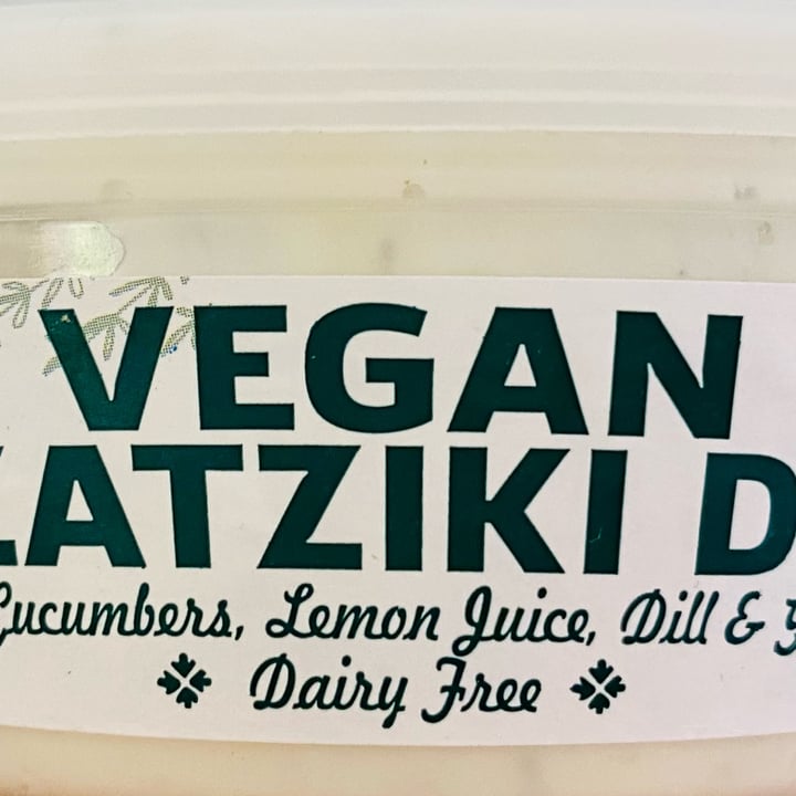photo of Trader Joe's Vegan tzatziki dip shared by @annegrace on  02 Jul 2022 - review