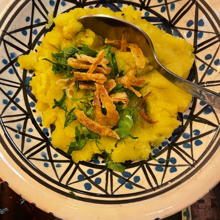 review photo of Fairouz - Centrale Moutabal Patata shared by @laletiz on 13 Apr 2022 - review