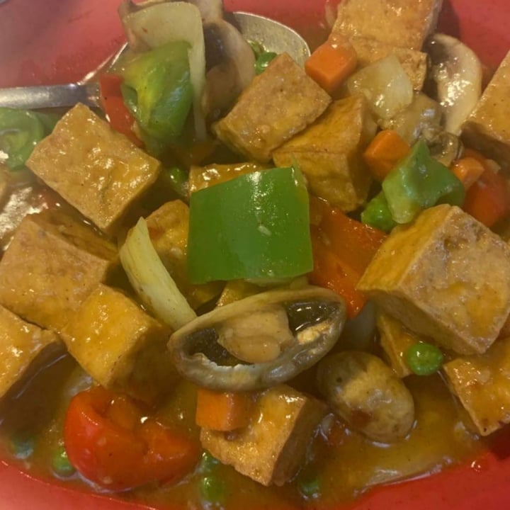 photo of Hunan Palace Curry Tofu shared by @mallibra55 on  05 May 2020 - review