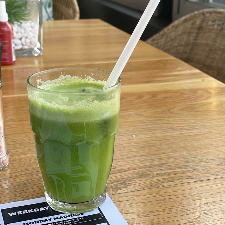 photo of Kaylee's Eatery Greenery Juice shared by @vahini on  06 Jan 2022 - review