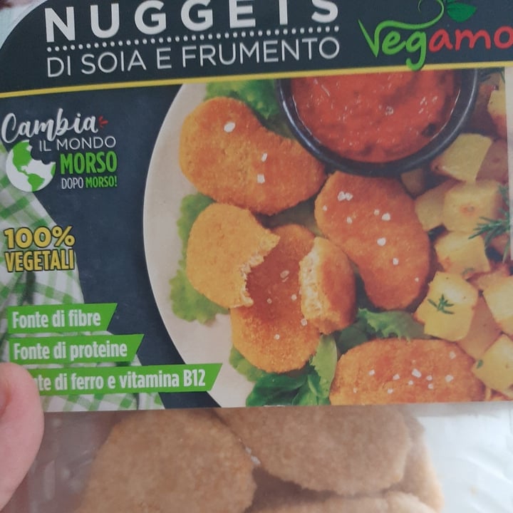 photo of Vegamo Nuggets di soia e frumento shared by @isa96 on  30 May 2022 - review