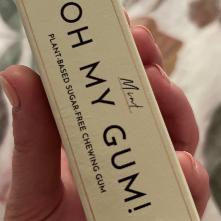 photo of oh my gum Plant based sugar-free chewing gum shared by @beeveg on  29 Sep 2022 - review