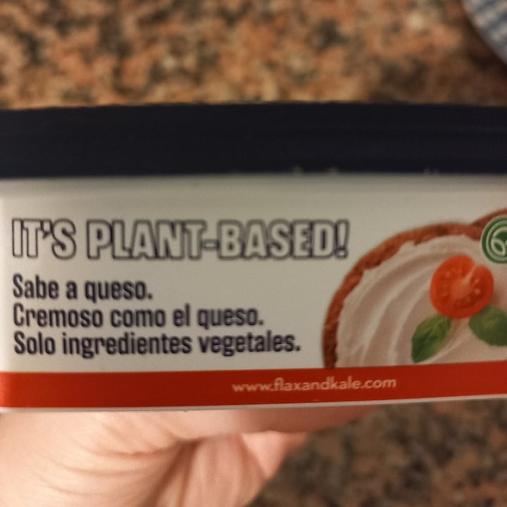photo of Flax & Kale Queso cremoso shared by @anneta on  27 Dec 2021 - review