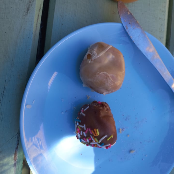 photo of Grumpy & Runt | Little Deli & Donuts Donut Holes shared by @talthegreenteacher on  17 Aug 2022 - review