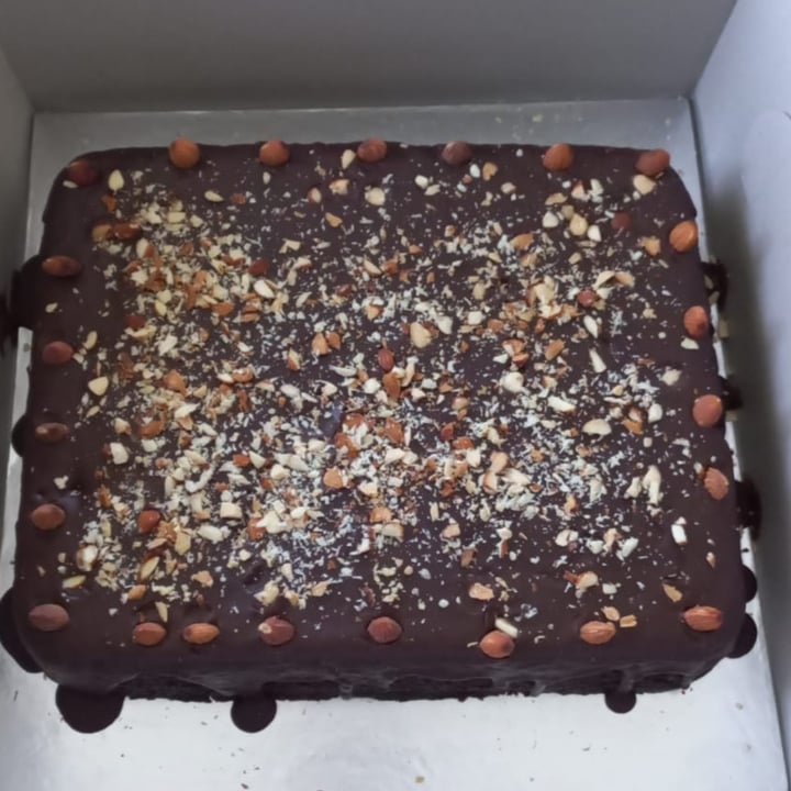 photo of Charmaine's Novelty Cake Shop Vegan Chocolate Cake shared by @saajana on  26 Jun 2022 - review