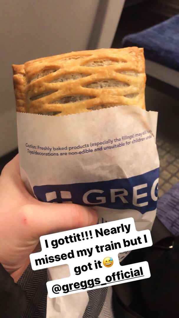 photo of Greggs Vegan Steak Bake shared by @cookingwithkirstie on  03 Jan 2020 - review
