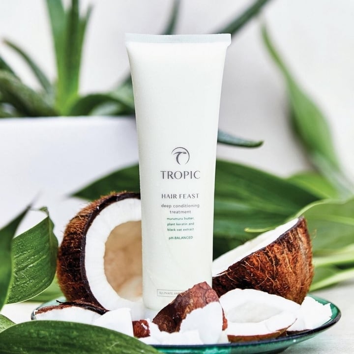 photo of Tropic Skincare Hair Care Collection shared by @ameliebenjelloun on  27 Oct 2022 - review