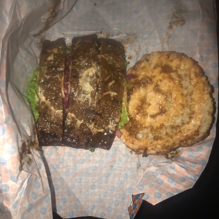 photo of The Fussy Vegan Seitan Rib Burger shared by @skyecomley on  26 Feb 2021 - review