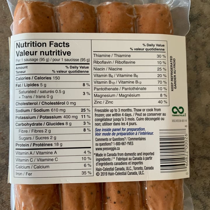 photo of Yves Veggie Cuisine Spicy Italian Veggie Sausages shared by @louisg on  15 Oct 2022 - review