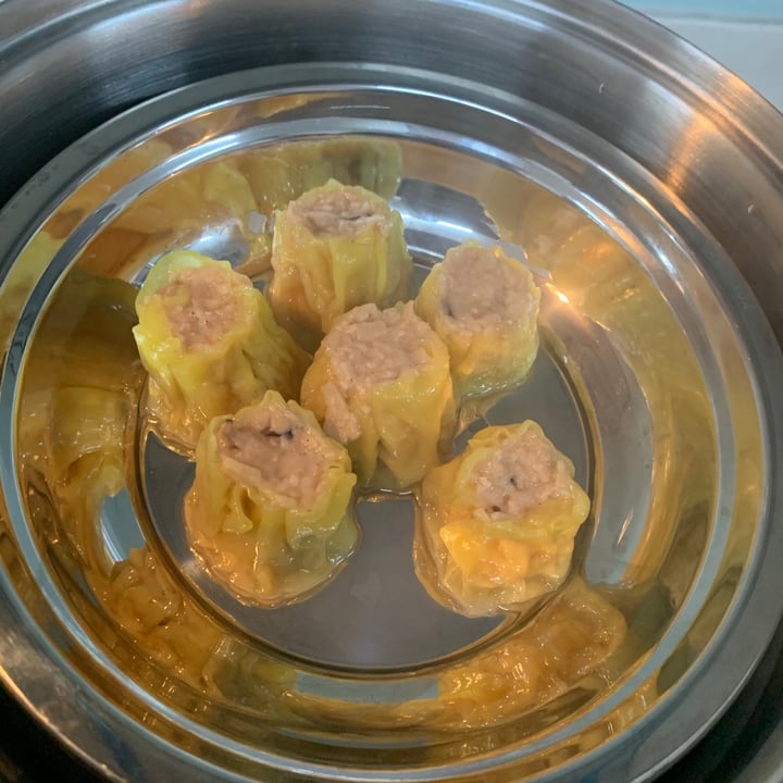 photo of Omn!meat Siu Mai shared by @kennethchootv on  31 May 2021 - review