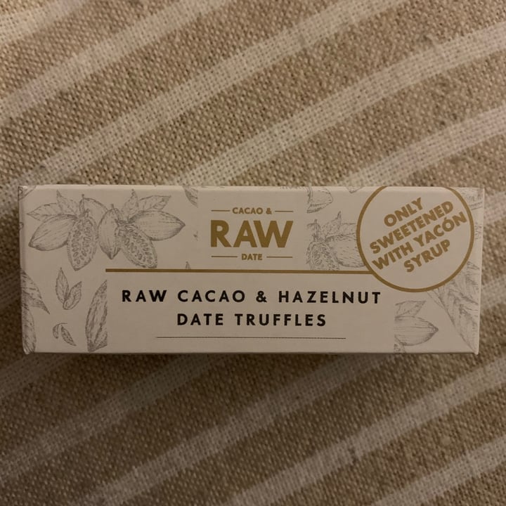 photo of Woolworths Food Raw Cacao & Hazelnut Date Truffles shared by @emcraik on  13 Aug 2020 - review