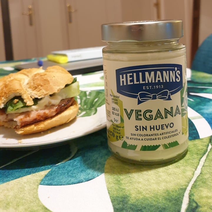 photo of Hellmann’s Hellman’s Vegan Mayonnaise shared by @wendina6 on  09 Apr 2021 - review