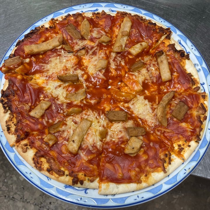 photo of Camping Gran Avenida Pizzas veganas shared by @ruthcon on  05 Nov 2020 - review