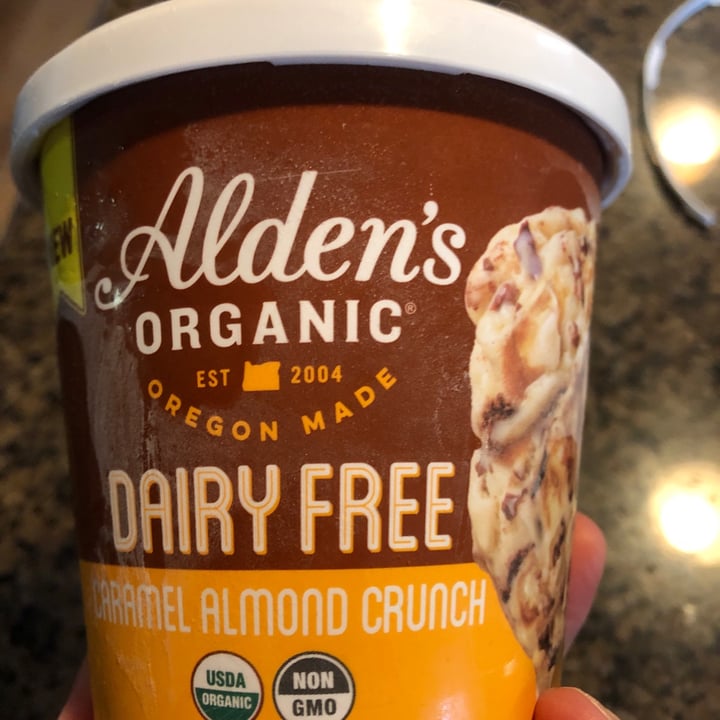 photo of Alden’s Organic Dairy free caramel almond crunch shared by @karenasp on  01 Jan 2021 - review