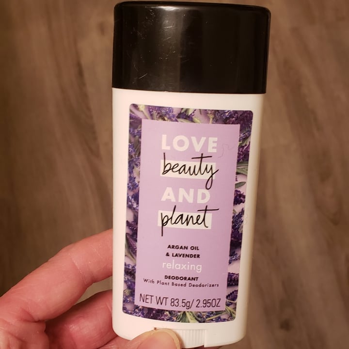photo of Love Beauty and Planet Argan Oil & Lavender Deodorant shared by @ambularfortheanimals on  29 Nov 2021 - review