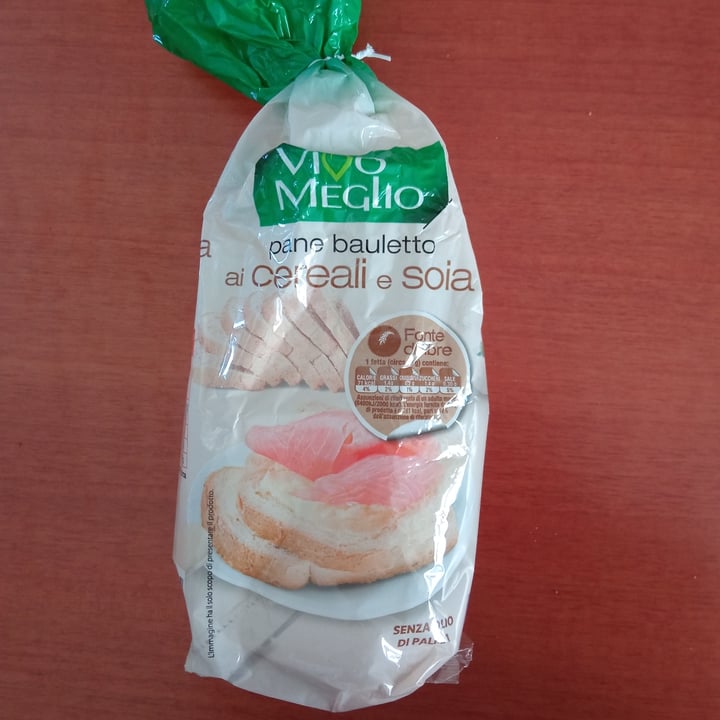 review photo of Vivo Meglio Pane bauletto ai cereali e soia shared by @giusi4 on 23 Mar 2022 - review