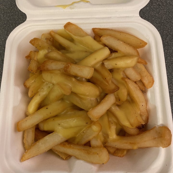 photo of Marty's V Burger Restaurant Cheese fries shared by @janetisvegan on  17 Jul 2021 - review