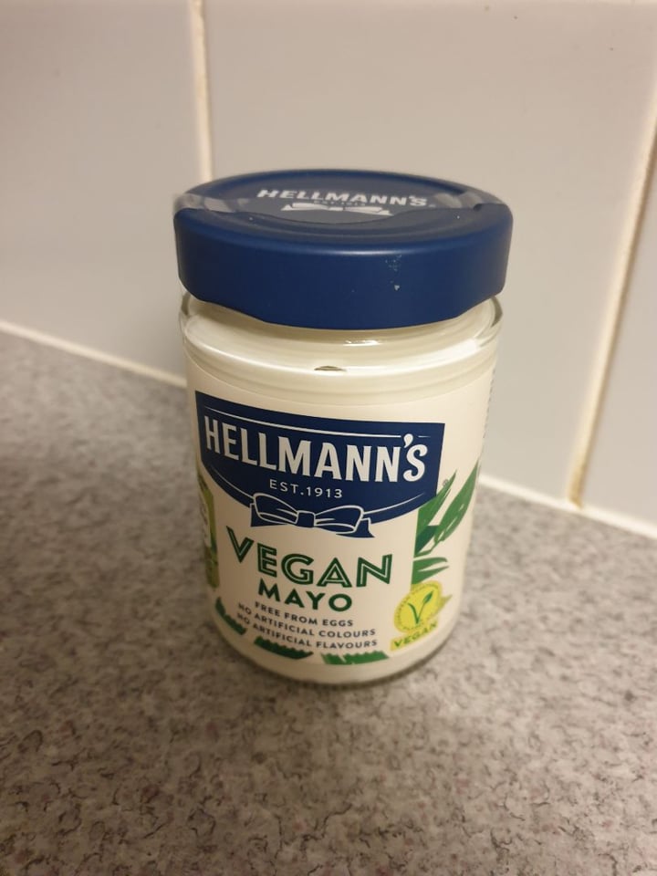 review photo of Hellmann’s Hellman’s Vegan Mayonnaise shared by @teeve on 05 Apr 2020 - review