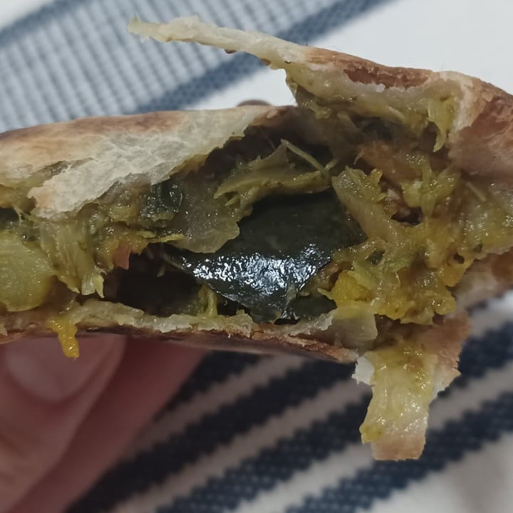 photo of La Guapa Empanadas Artesanais Empanada Vegana shared by @michelleciascavegan on  21 Oct 2022 - review