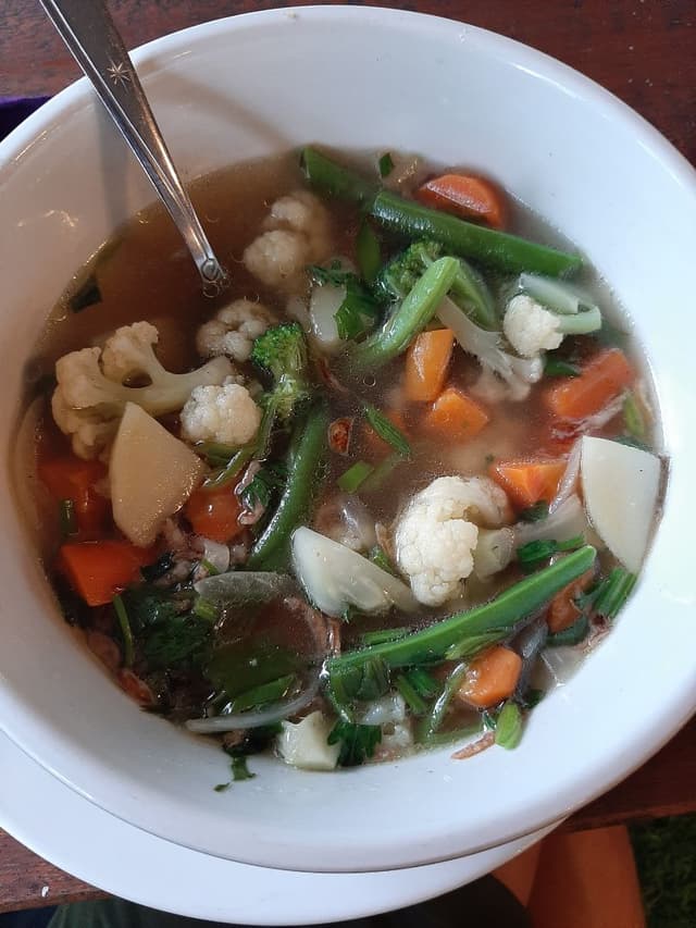 菜肴“Vegetable Soup”的照片