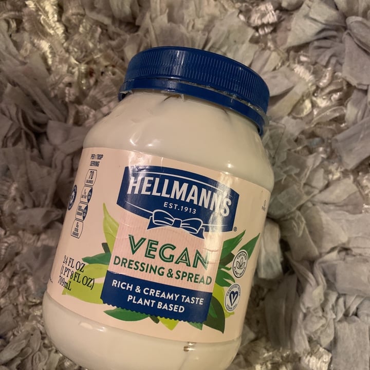 review photo of Hellmann’s Hellman’s Vegan Mayonnaise shared by @andremarquis on 28 Mar 2020 - review