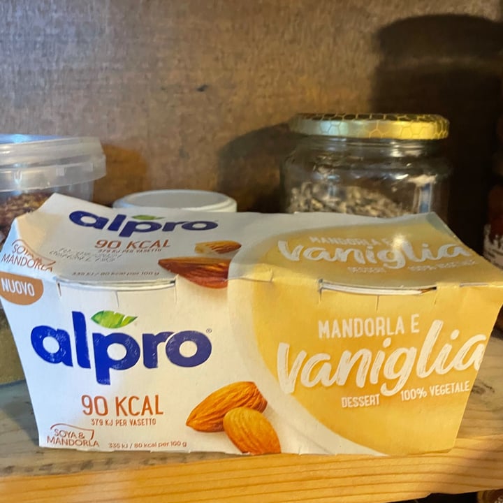 photo of Alpro Absolutely almond shared by @lacompagniadialex on  30 Aug 2021 - review