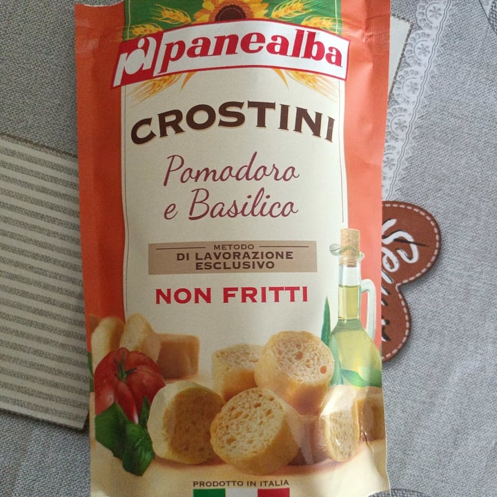 review photo of Panealba Crostini basilico e pomodoro shared by @giorgia99 on 06 Jul 2022 - review