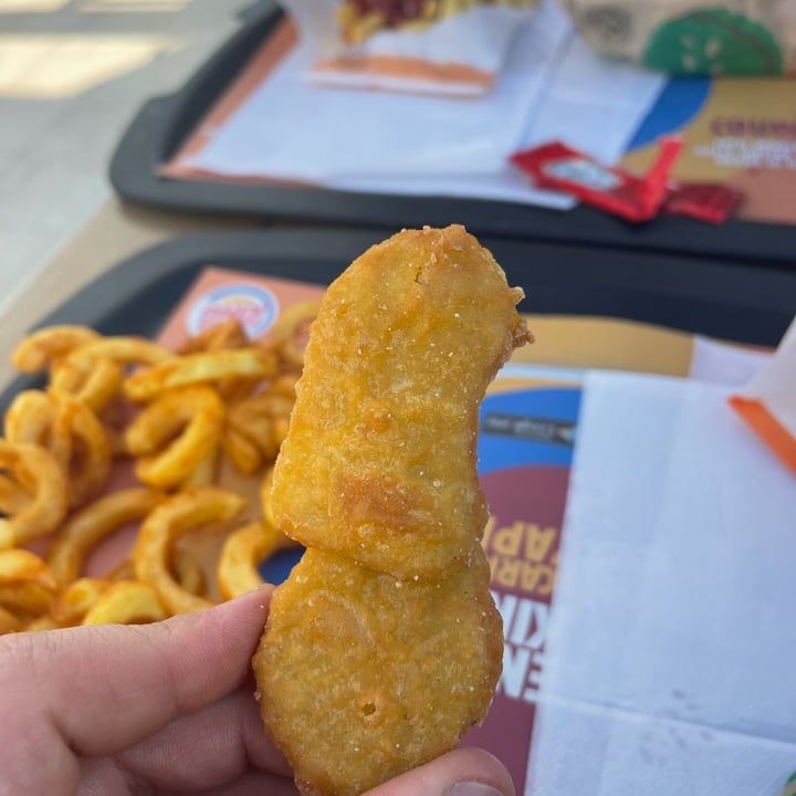 photo of Burger King Plant based chicken shared by @lilcookies on  27 May 2022 - review