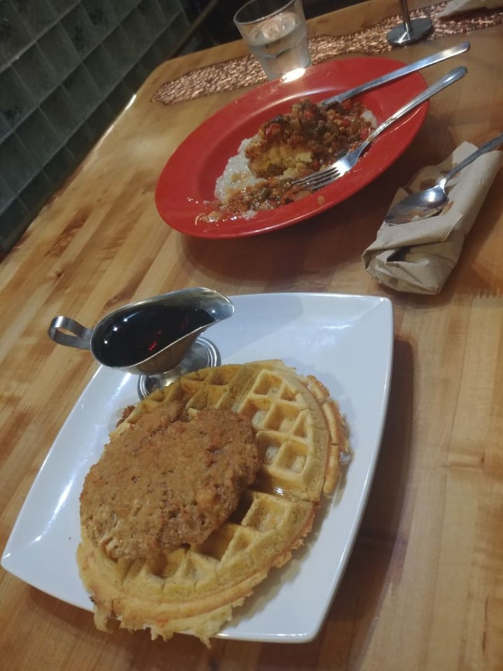 photo of Souley Vegan Seitan Chicken and Waffles shared by @sierramarieanderson on  14 Feb 2019 - review