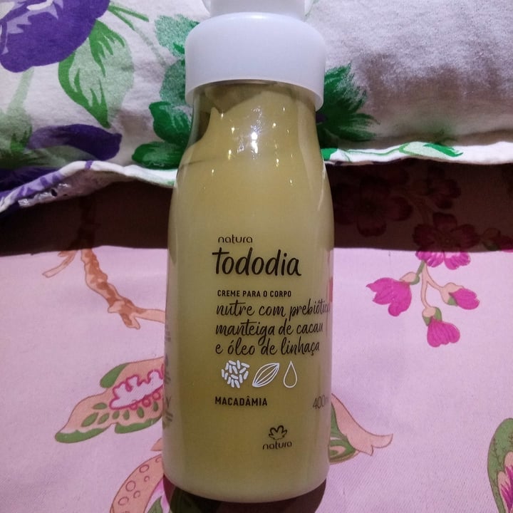 review photo of Natura Creme corporal manteiga de cacau shared by @lucianavilu on 22 Apr 2022 - review
