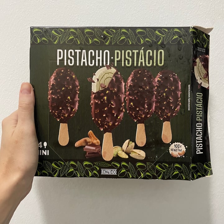 photo of Hacendado helado pistacho shared by @sara18 on  01 Dec 2022 - review
