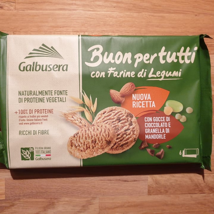 photo of Galbusera Biscotti con farina di legumi shared by @dinolau97 on  21 Mar 2022 - review