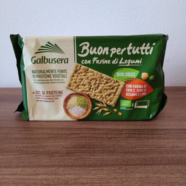 photo of Galbusera buon per tutti biologico con farine di legumi (cracker) shared by @francescovegan on  06 Aug 2022 - review