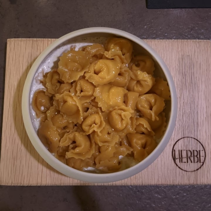 review photo of Herbe - Food & Drink Vegetale Tortellino Vegan shared by @eli0 on 03 Apr 2022 - review