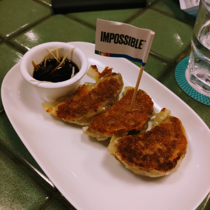photo of Privé Tiong Bahru Pan-Fried Impossible™ Gyoza shared by @stevenneoh on  28 Dec 2021 - review