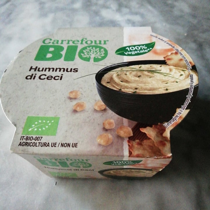 photo of Carrefour Hummus di ceci shared by @eledic on  03 Jul 2021 - review