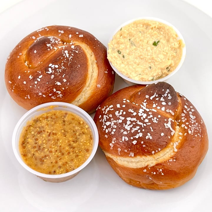 photo of The Sweet Hereafter Pretzel Plate shared by @pdxveg on  22 Nov 2022 - review
