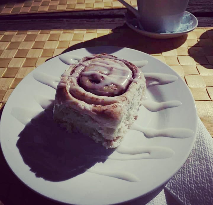photo of Asher's Corner Cafe @ Ashers Farm Sanctuary Cinnabons shared by @chironix on  19 Sep 2019 - review
