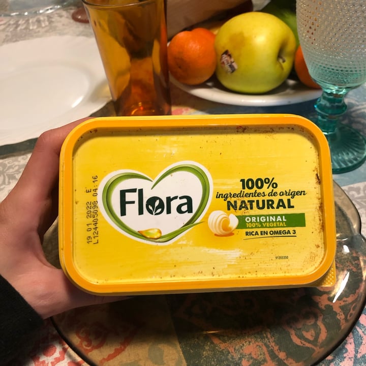 photo of Flora 100% roślinna Margarina shared by @paulaapio on  04 Dec 2021 - review