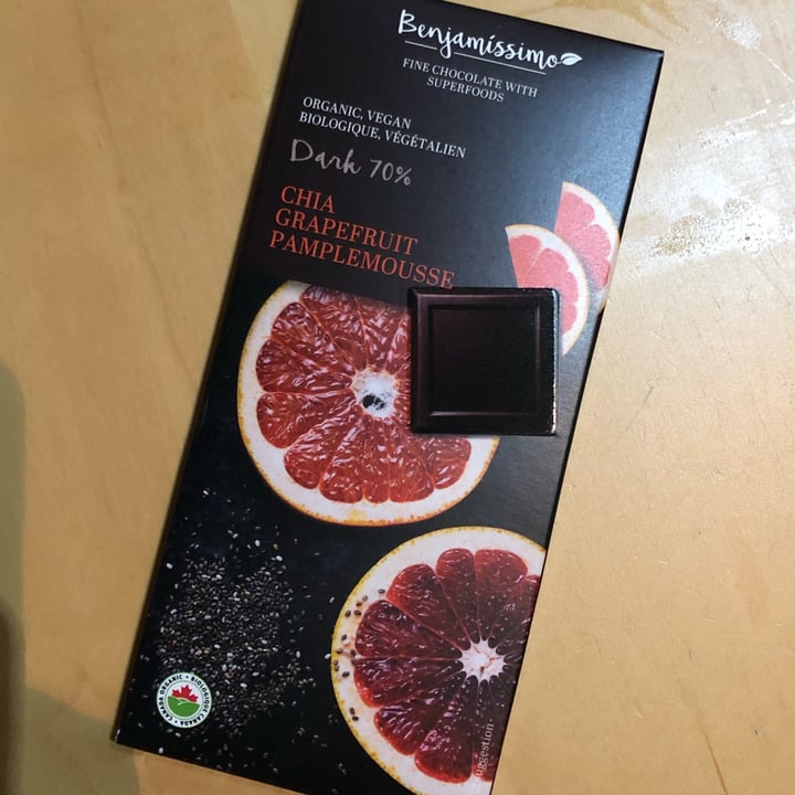 photo of Benjamissimo Chia Grapefruit 70% Dark Chocolate shared by @lautruche on  21 Feb 2022 - review