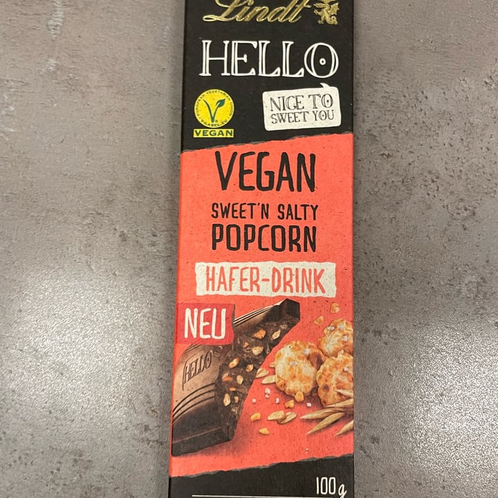 photo of Lindt Hello Vegan Sweet & Salty Popcorn shared by @vegangierschlund on  06 Oct 2021 - review