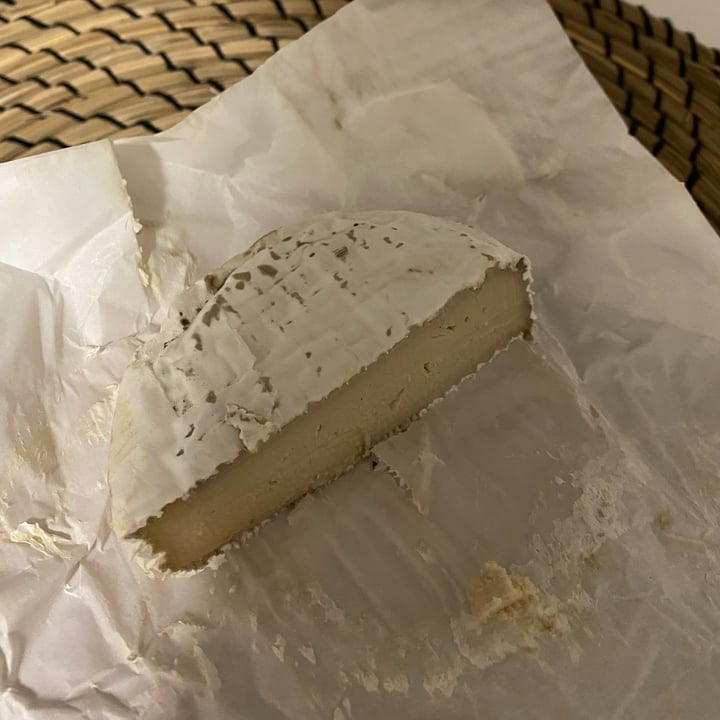 review photo of Petit veganne Petit Bleu shared by @giuliasala on 17 Dec 2021 - review