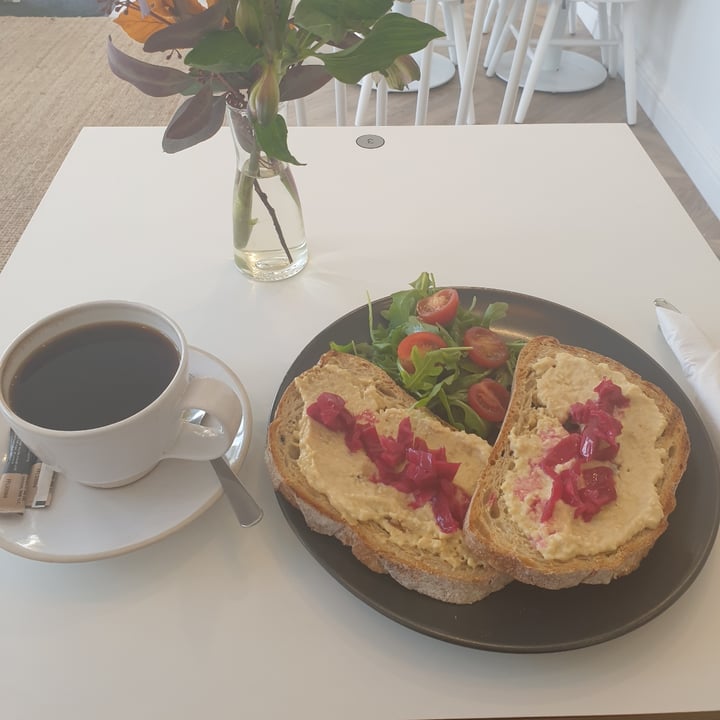 review photo of Love Brownies Swindon Sourdough Toasts With Hummus shared by @apconceicao on 19 Nov 2020 - review