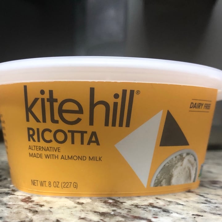 photo of Kite Hill Almond Milk Ricotta Alternative shared by @parifairie on  08 Jul 2021 - review
