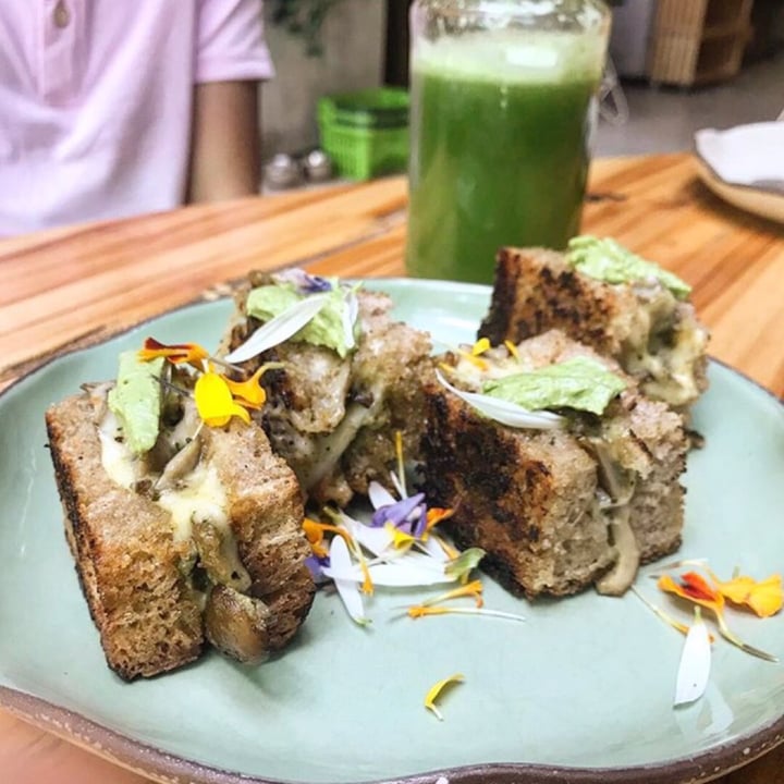 photo of Restaurante Justo Sandwich shared by @veganliz on  22 Aug 2019 - review