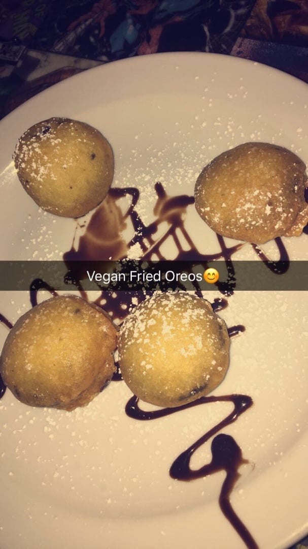 photo of Doomie's Home Cookin' Fried Oreos shared by @veganlita on  05 Feb 2020 - review